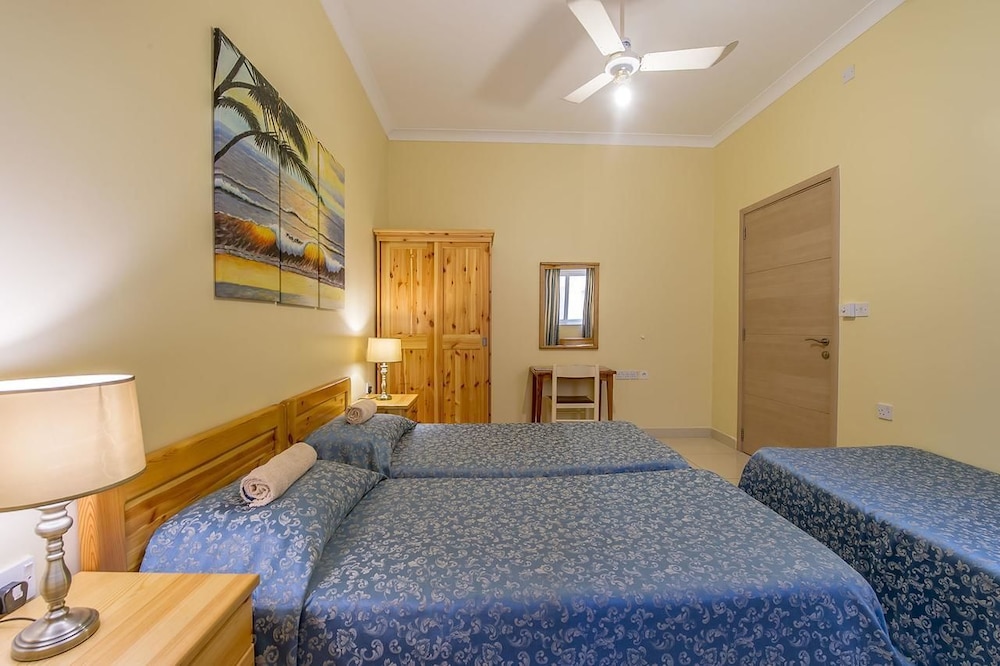 Comfort Triple Room photo 2