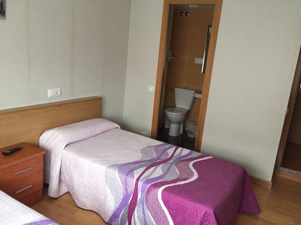 Double Or Twin Room photo 3