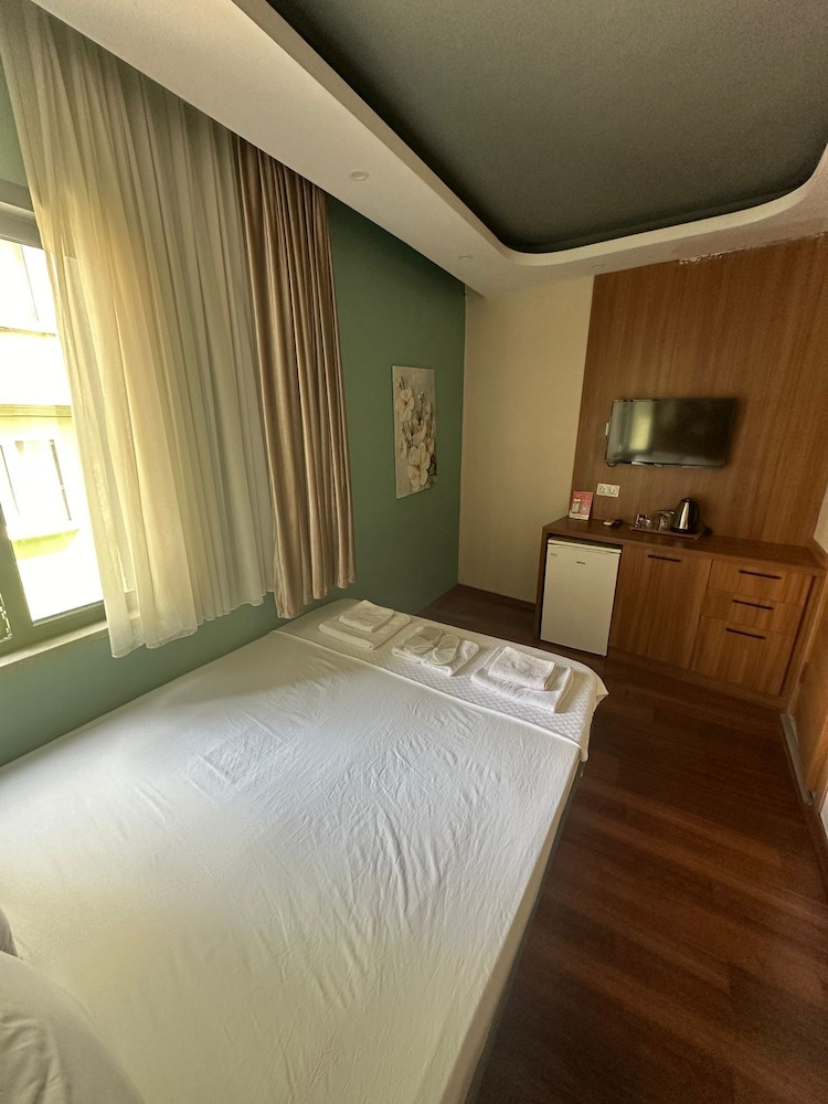 Standard Double Room photo 2
