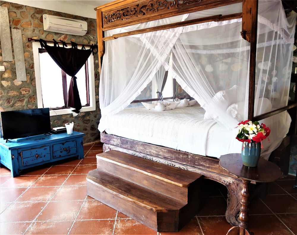 Deluxe Room (Rumah Crest) photo 2