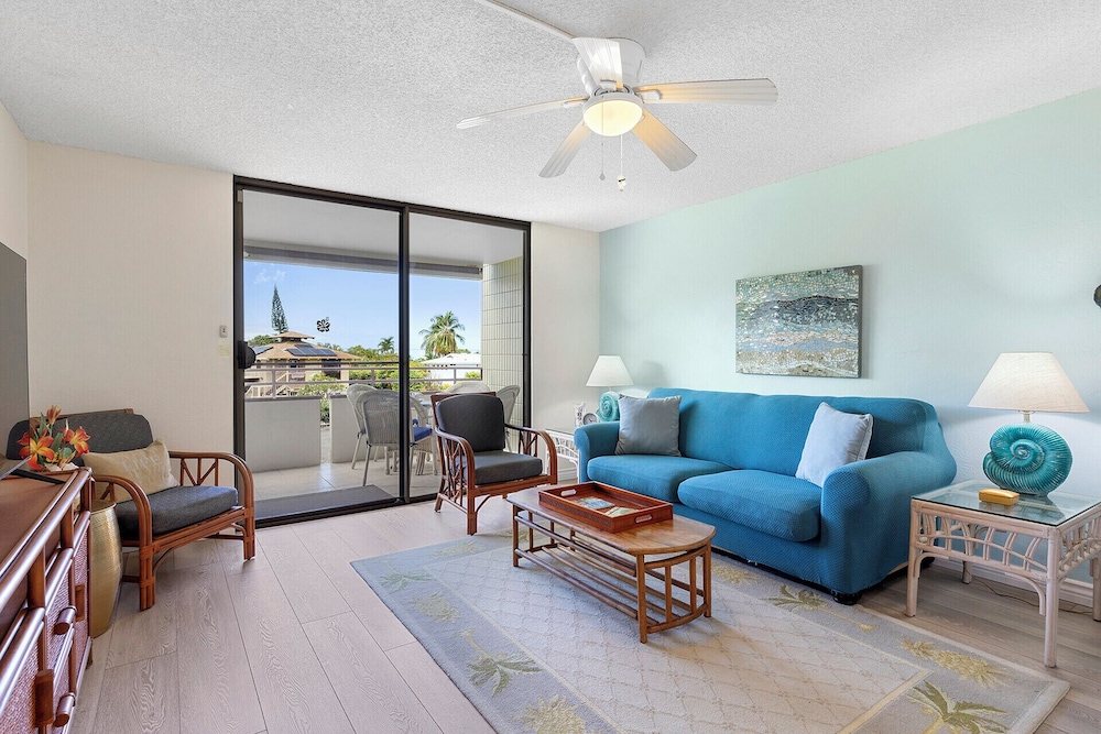 Condo, Multiple Beds, Balcony, Partial Ocean View (Plumeria Hale)