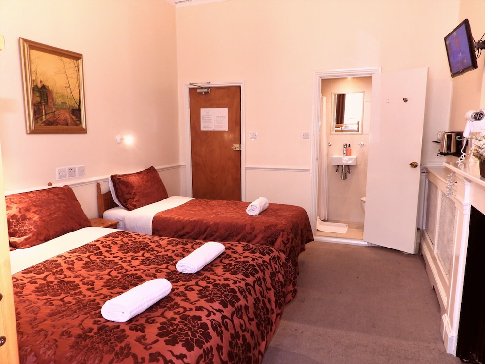 Standard Triple Room photo 3