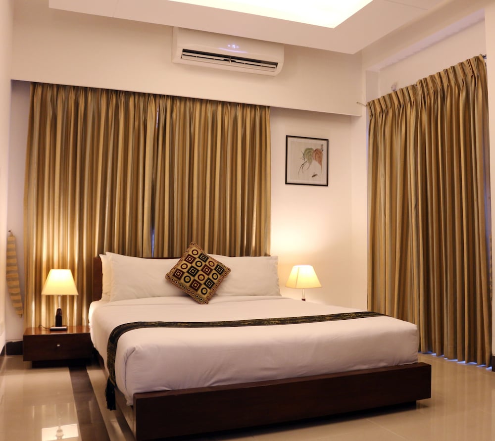Grand Apartment, 3 Bedrooms photo 2