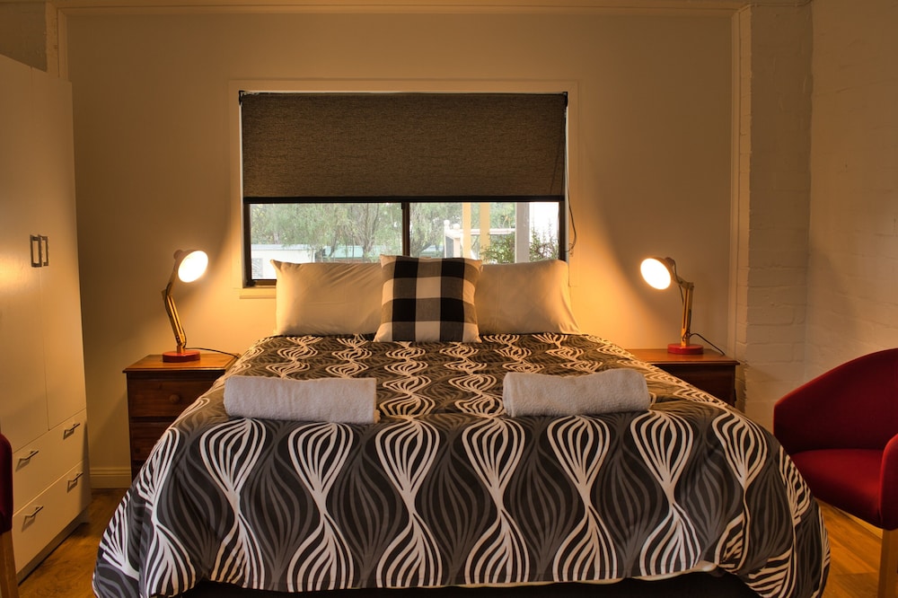 Standard Double Room, 1 Queen Bed, Ensuite photo 1