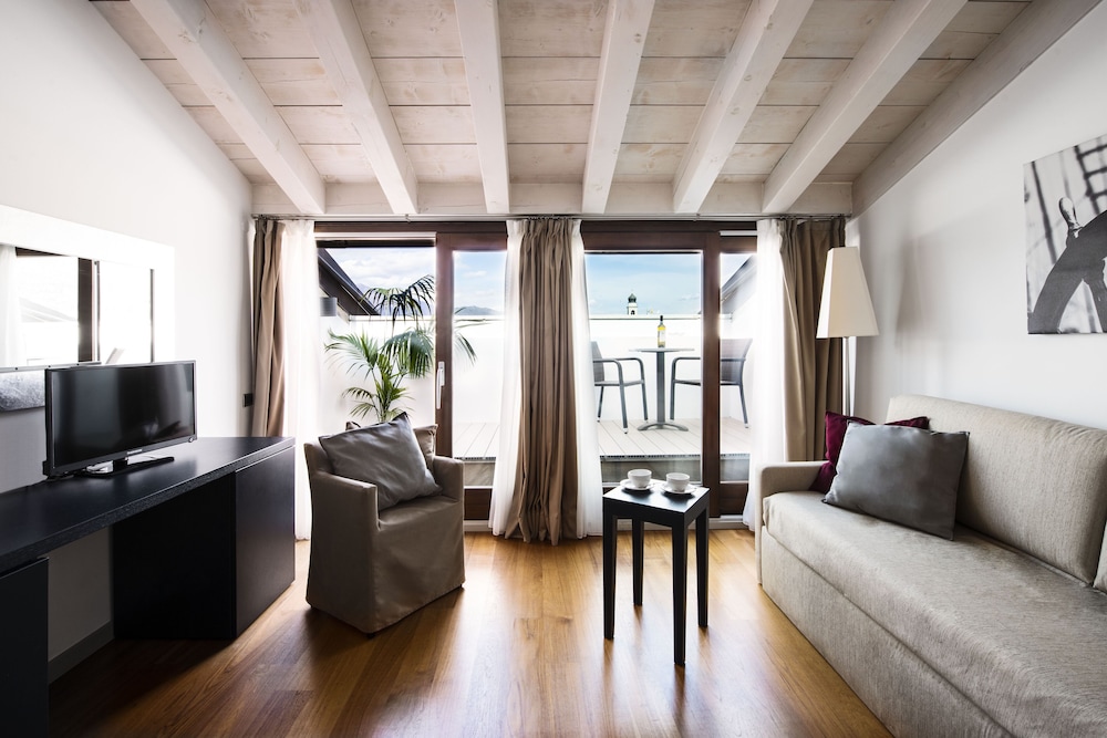 Family Suite photo 3