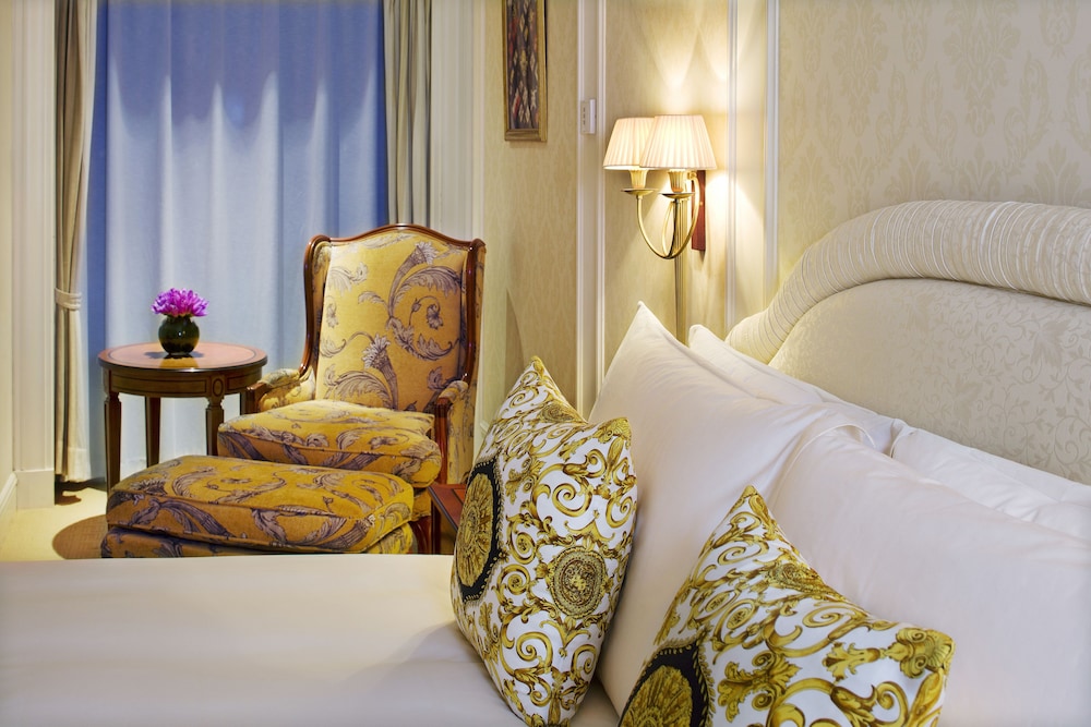 Executive Suite photo 2