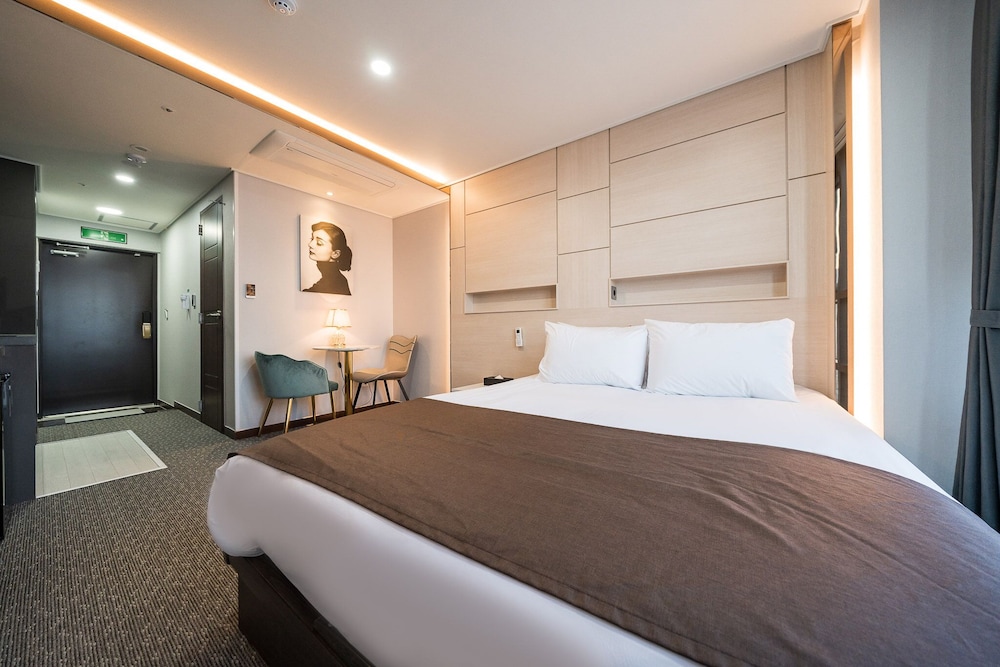 Deluxe Double Room, Sea View - Photo 2