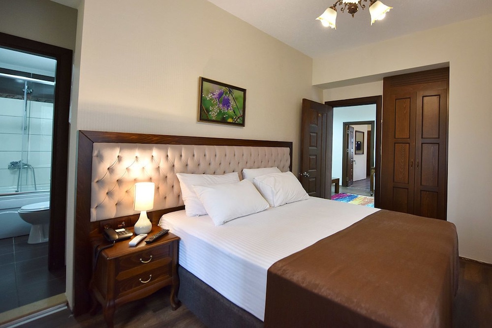 Junior Suite, Garden View photo 1