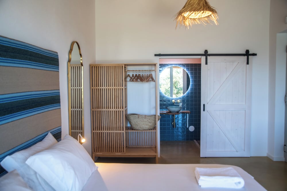 Superior Double or Twin Room, Lake View