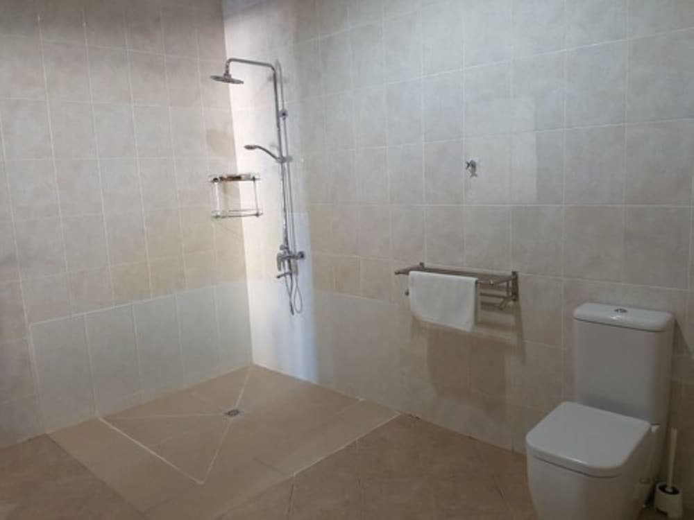 Superior Room - Photo 11