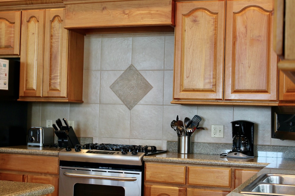 Premier Condo, Beachfront photo 3