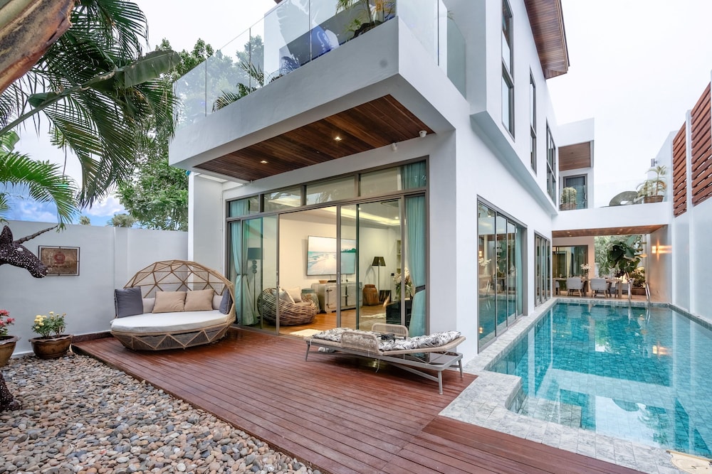 Villa, Smoking