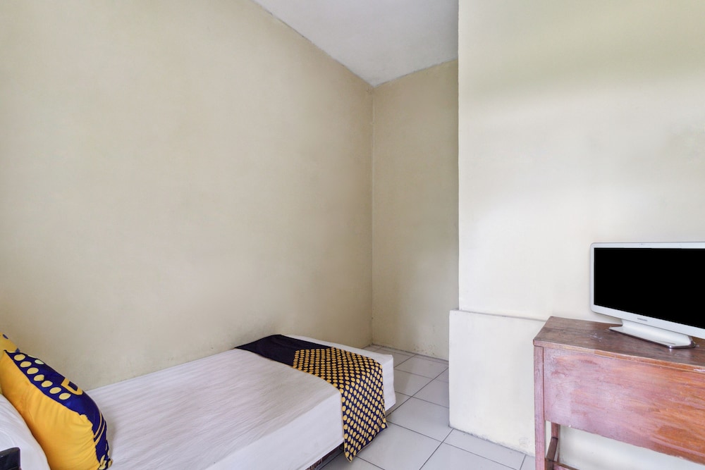 Double Room - Photo 9