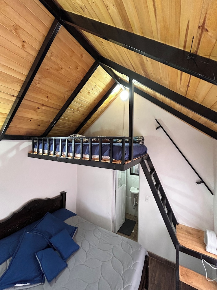 Family Room, 1 Bedroom, Ensuite, Garden View photo 3