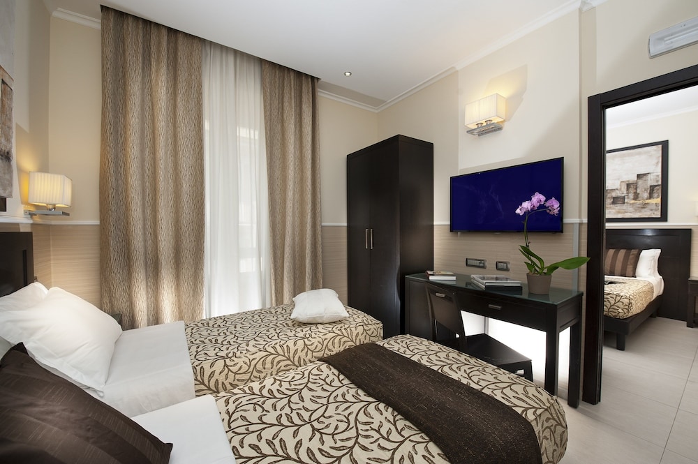 Quadruple Room photo 3