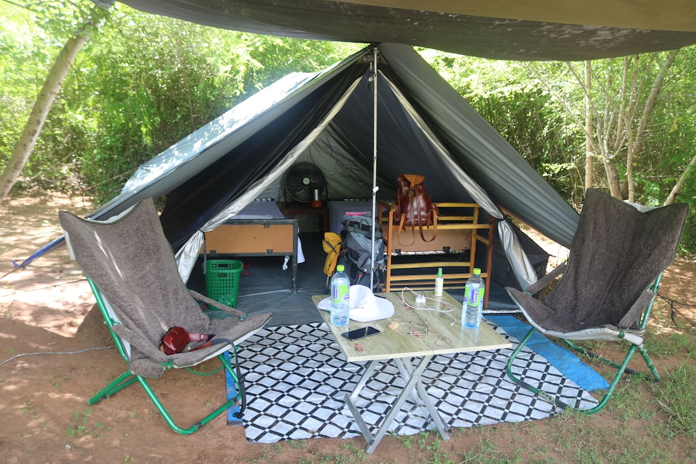 Classic Tent, 2 Twin Beds, Garden View, Garden Area photo 2