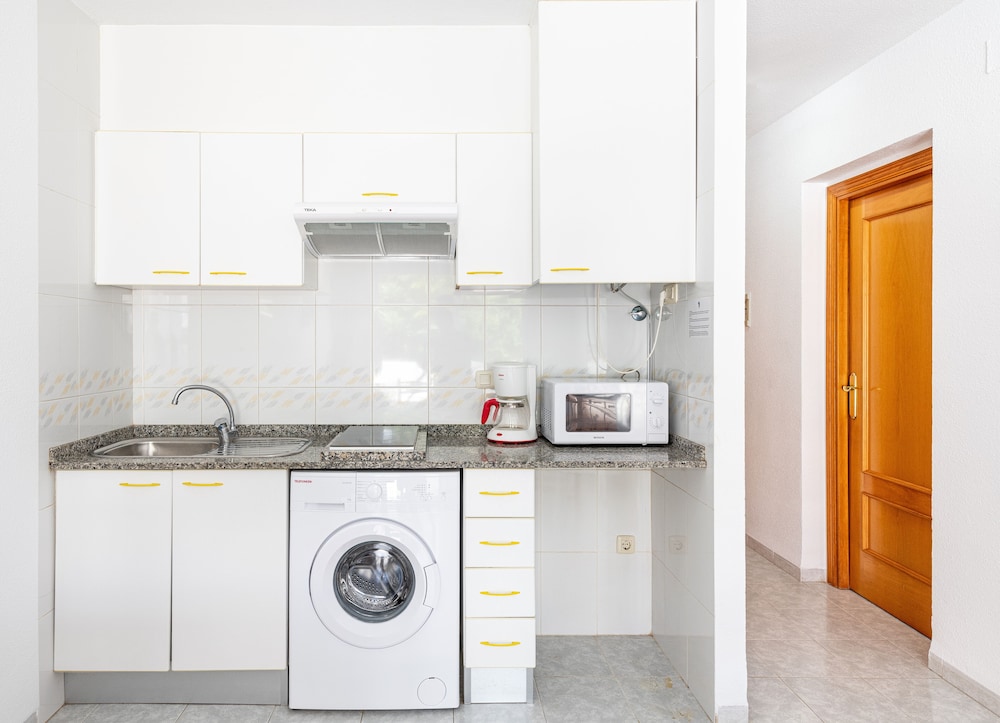 Apartment, 1 Bedroom, Ground Floor photo 2