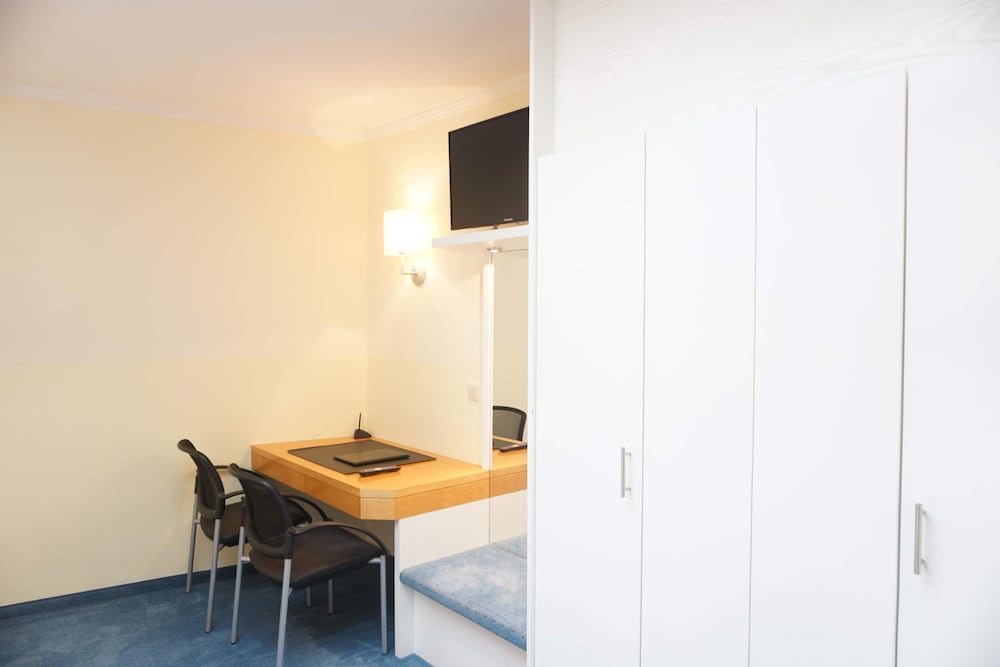 Triple Room photo 2