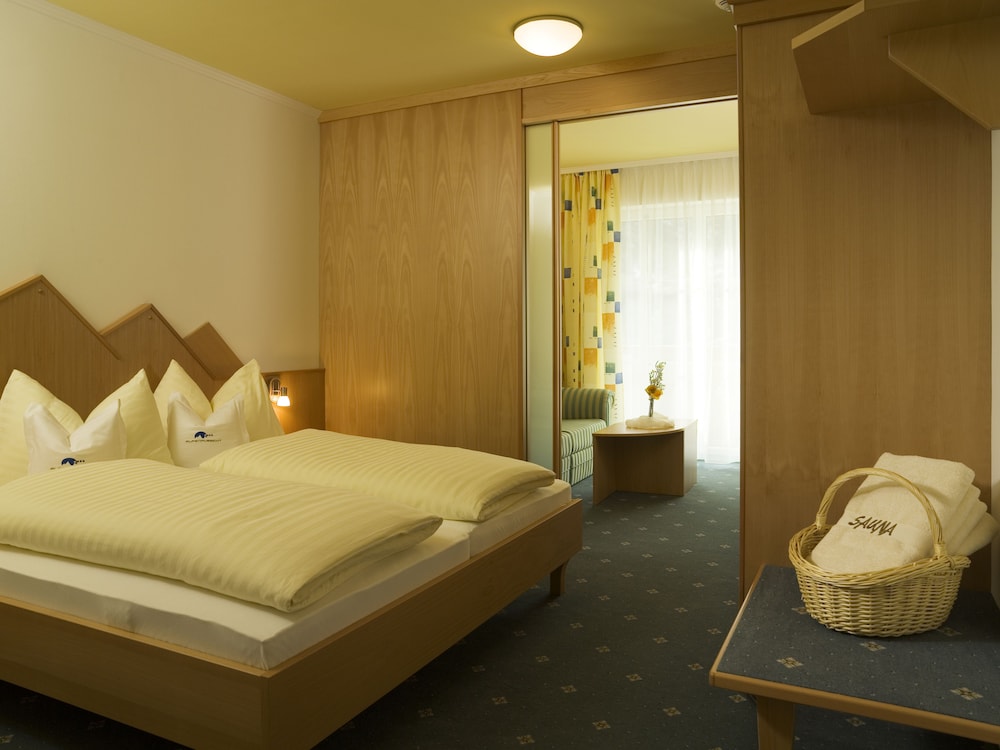 Superior Double Room, Balcony, Mountain View