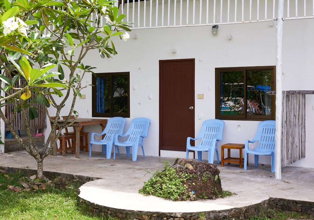 Family Room, 2 Bedrooms, Ocean View photo 2