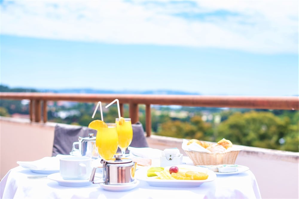 Panoramic Suite, River View - Photo 2