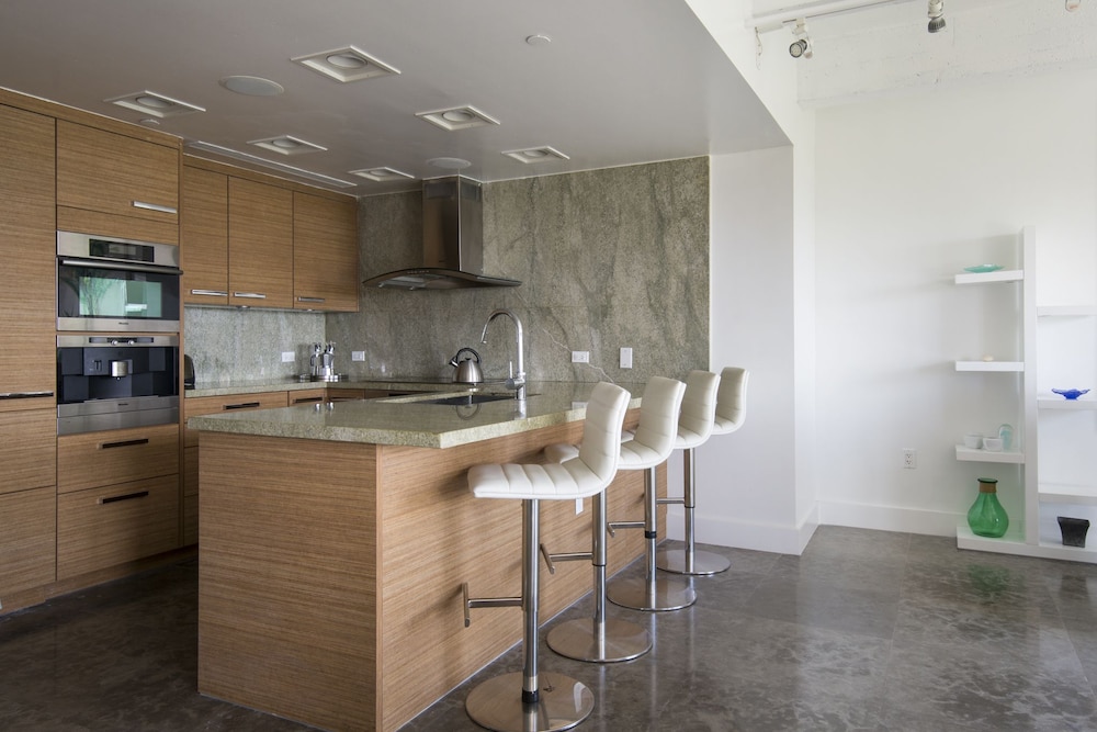 Luxury-Prime-2BR-Condo On Ocean Drive, Billede 18