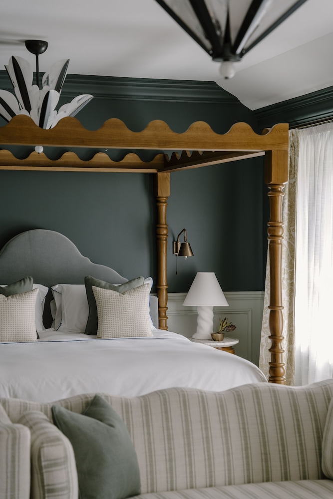 Highland Suite
