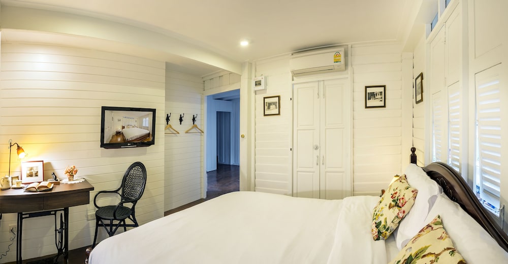 Cozy room (shared Bathroom) photo 2