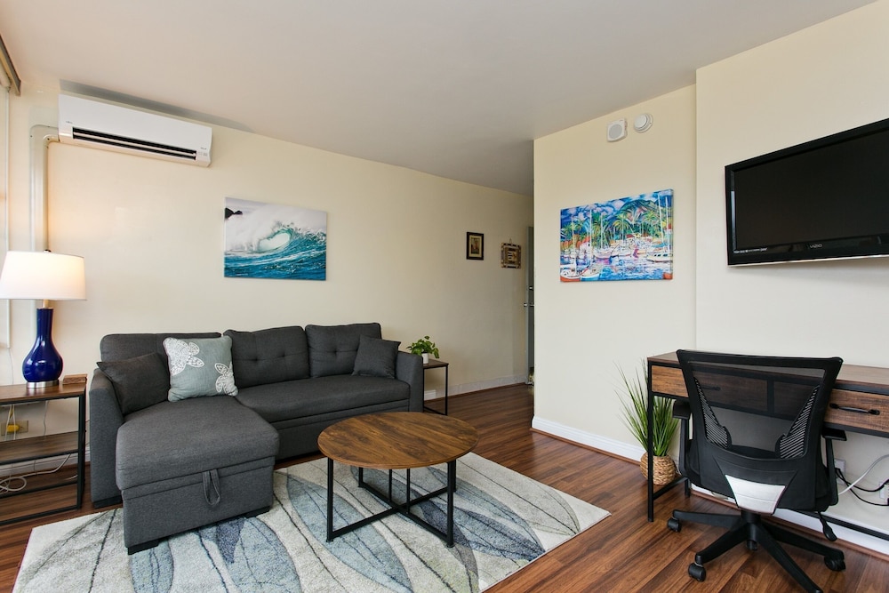 Condo, 1 Bedroom