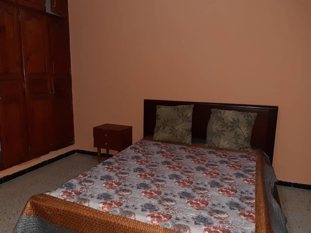 Apartment, 3 Bedrooms, Balcony photo 1