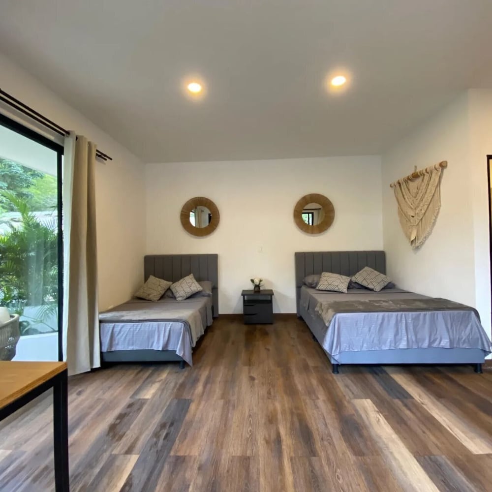 Comfort Suite, Multiple Beds