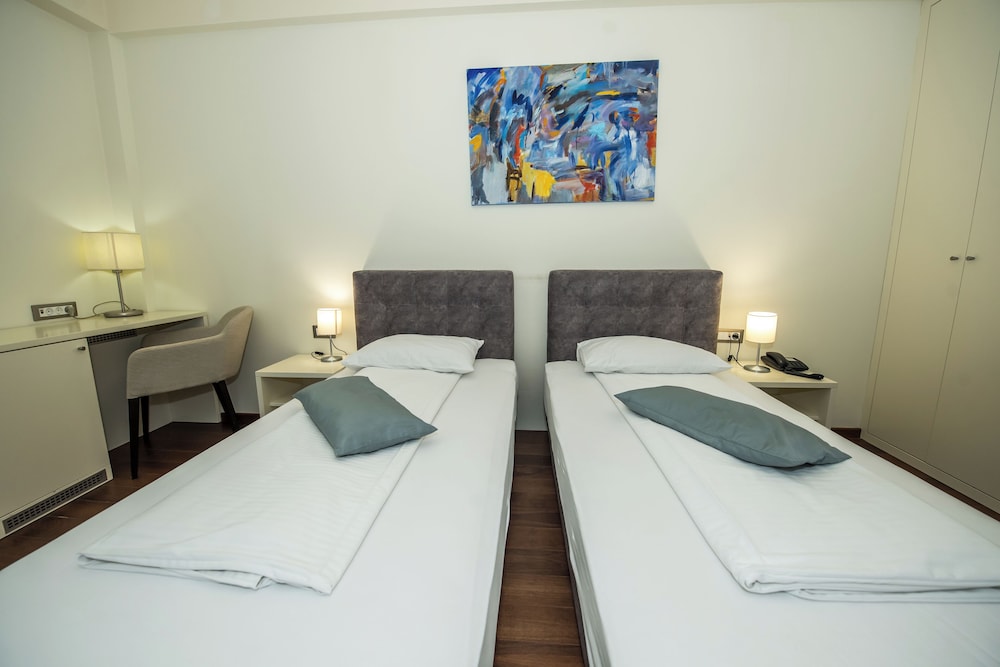 Adria Standard Room - Photo 3