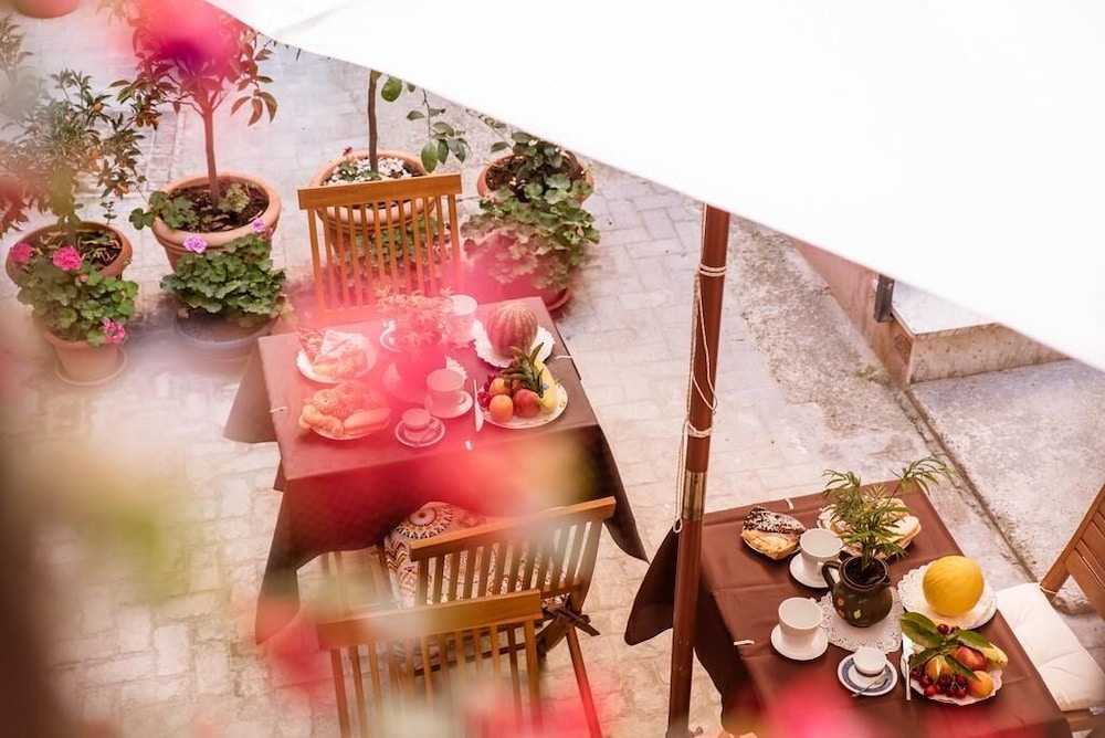 Triple Room, Courtyard View photo 3