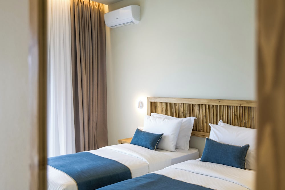 Superior Twin Room, Balcony, Sea View