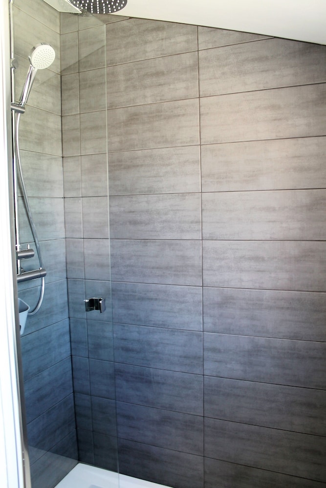 Cottage, Ensuite (Annabelle) photo 3