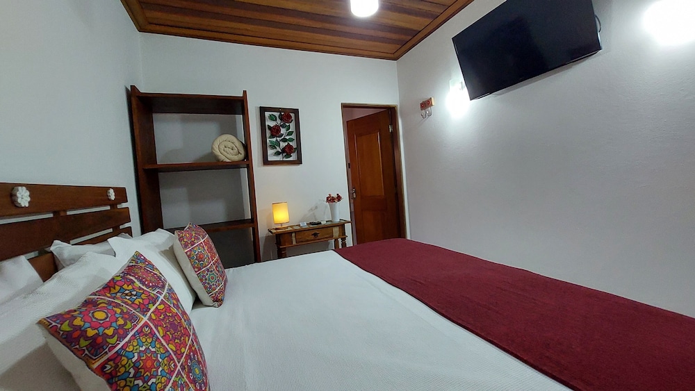 Standard Room, 1 Queen Bed, Non Smoking photo 3