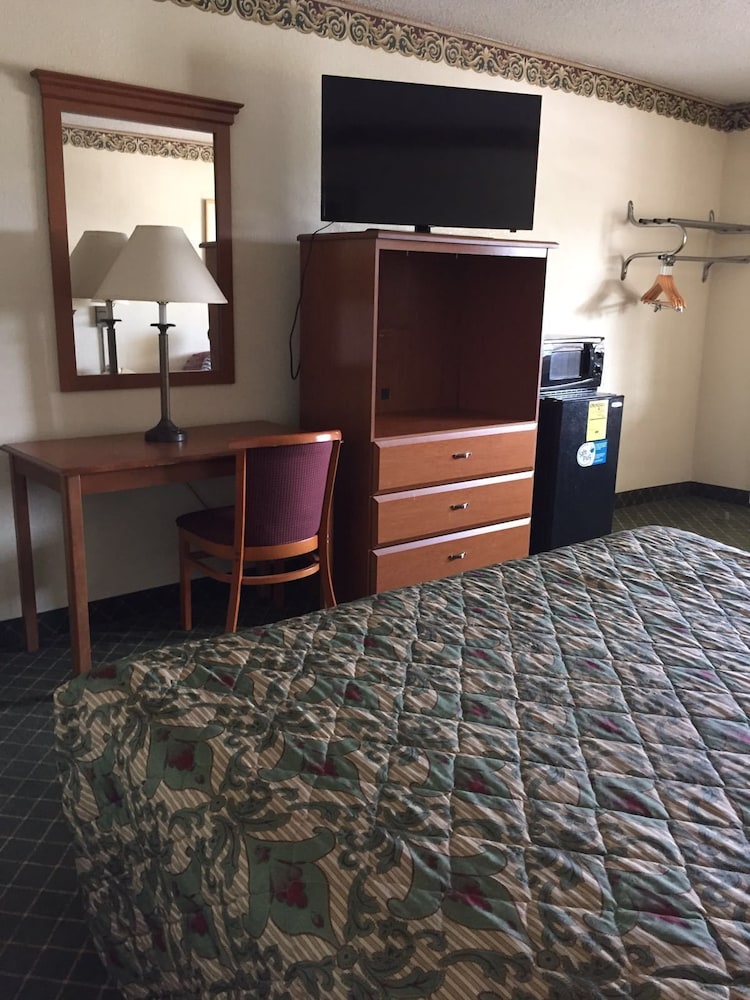 Standard Room (smoking) photo 2
