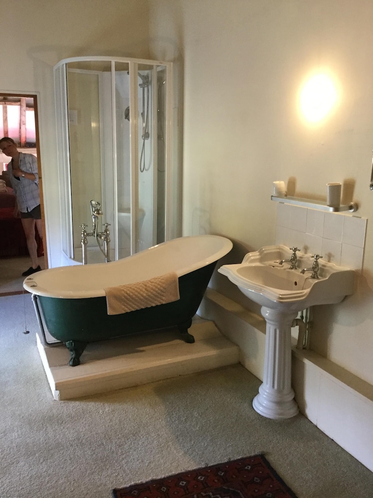 Suite, Ensuite (The Minsmere Room) photo 3