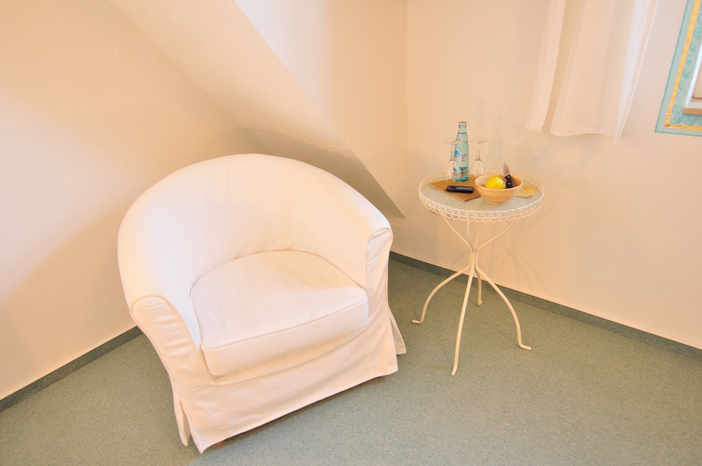 Double Room Gold - Photo 30