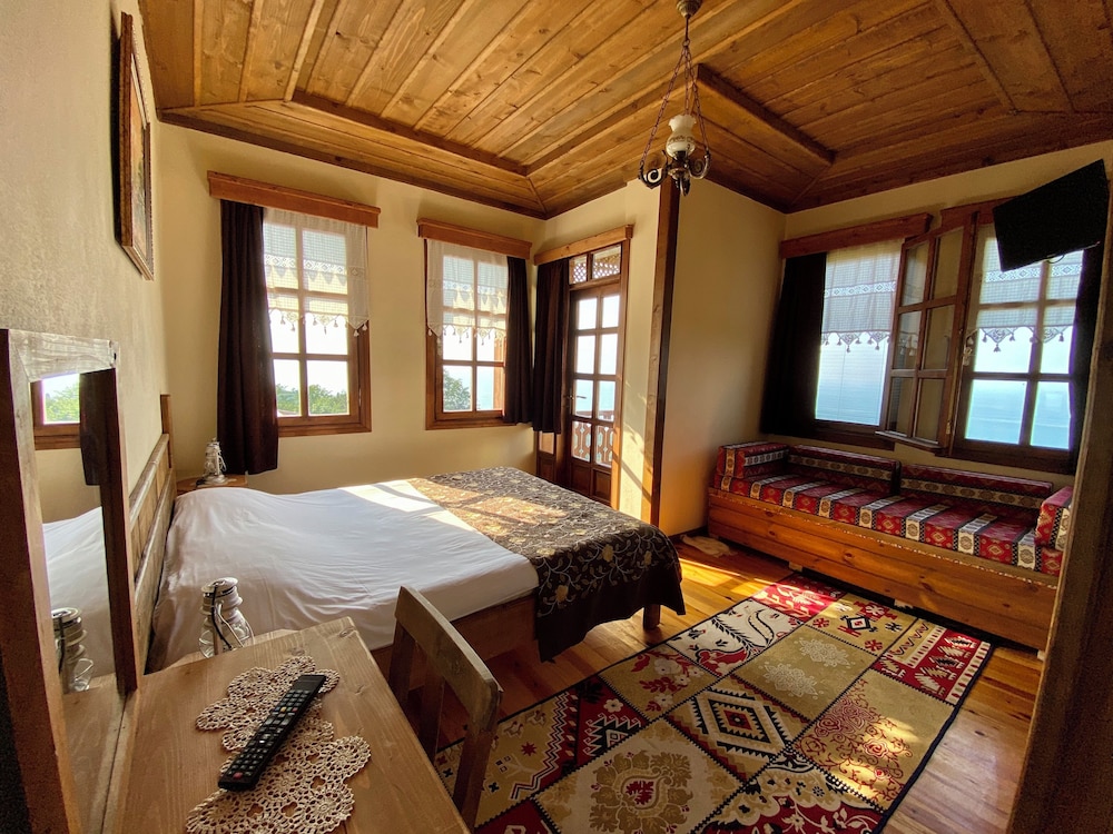 Standard Double Room, 1 Double Bed, Sea View photo 1