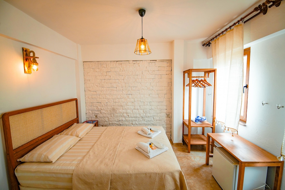 Standard Double Room, Garden View photo 1