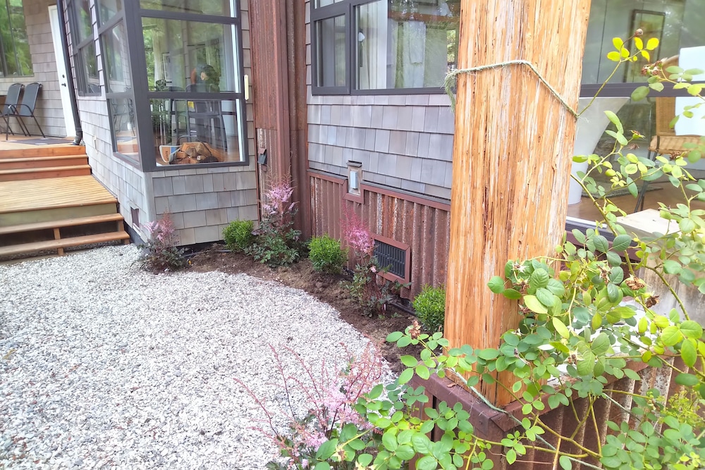 Cabin, Accessible, Private Bathroom (The Perch) photo 2