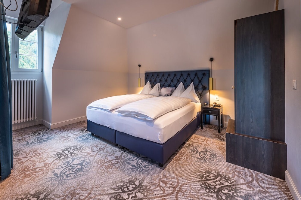 Junior Suite, City View (Design) photo 1