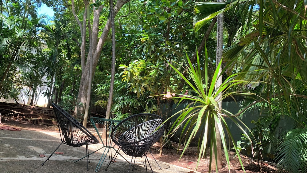 Family Triple Room, Garden View photo 2