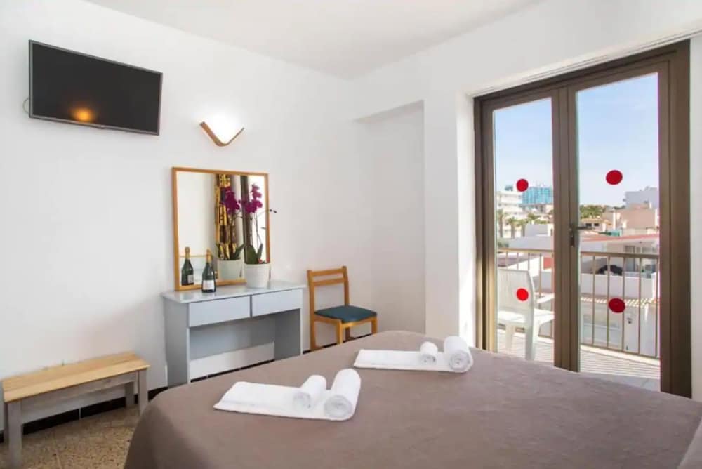 Double Room, Balcony, City View
