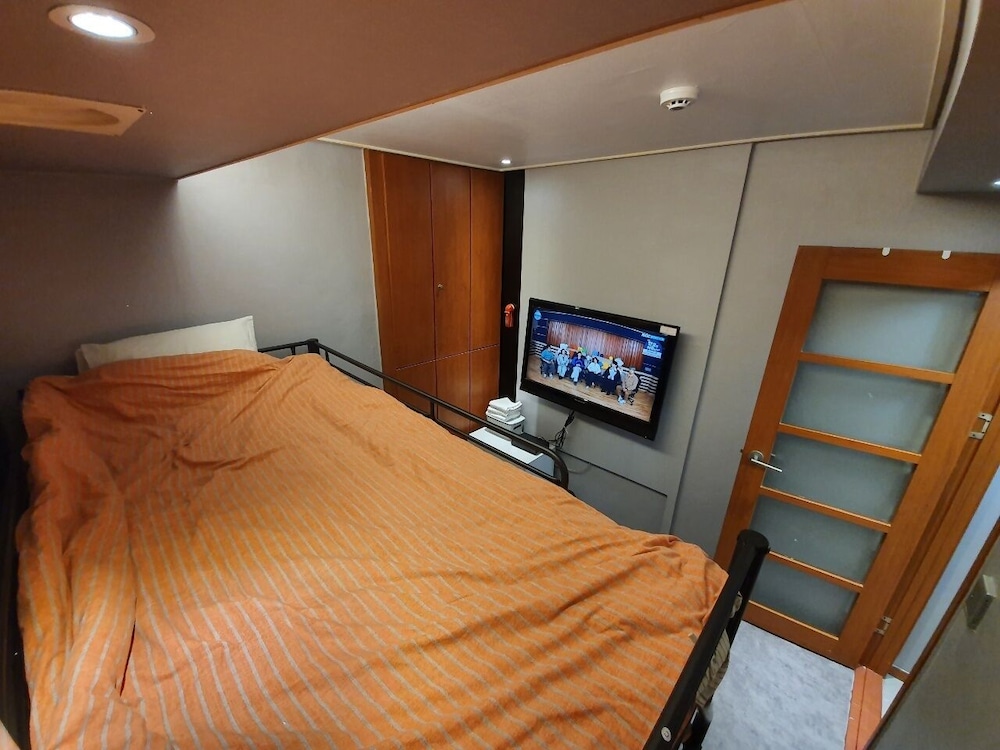 Triple Room - Photo 5