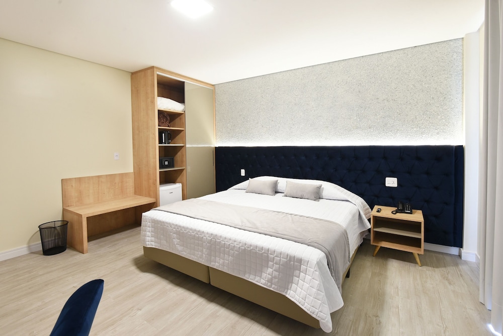 Luxury Room - Photo 3