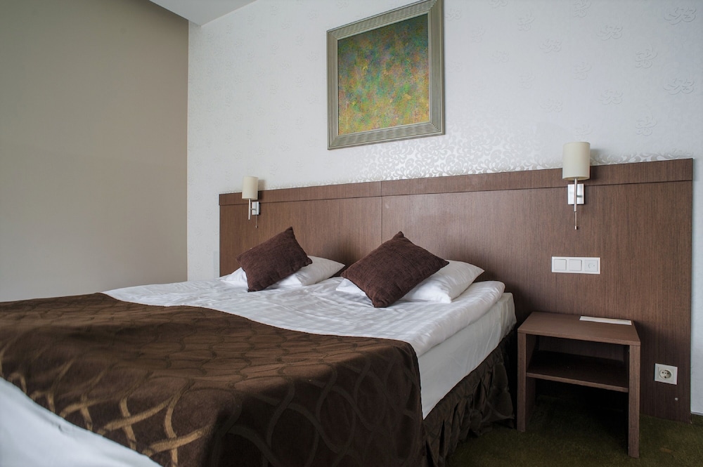 Suite, 1 Double Bed - Photo 6