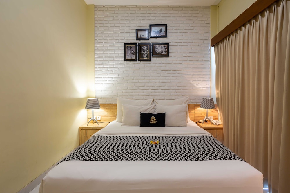 One Bedroom Plunge Pool Villa - Photo 17