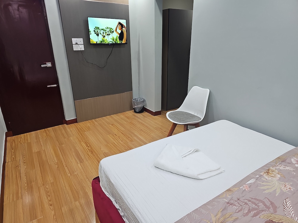 Deluxe Double Room, City View